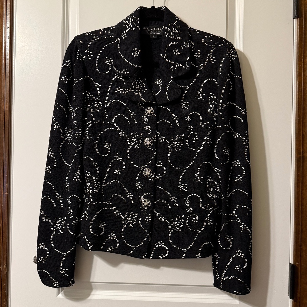 St. John Couture By Marie Gray size 8